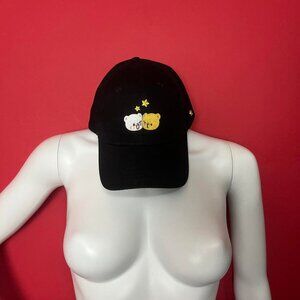 Milk mocha bear / black baseball cap with 2 teddy  bears 💛🖤
